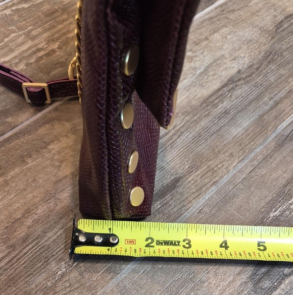 Rare Hammitt VIP Medium Bag Red Wine Burgundy Snake Brushed Gold Hardware - Picture 15 of 16